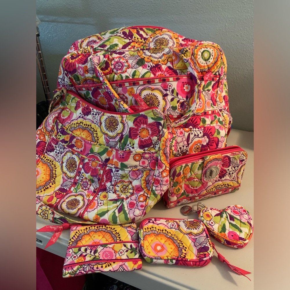 Used Vera Bradley 6 Piece Clementine Print ***RETIRED***